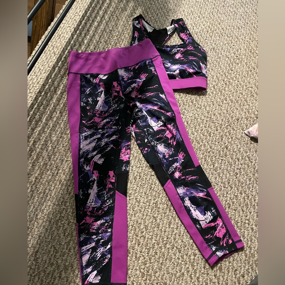 LuLaRoe Sports Bra & workout pants.